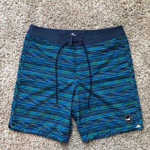 Men’s hollister swimming trunks